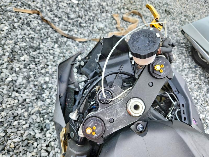 2018 Yamaha Yzfr6 მანქანა იყიდება აუქციონზე, vin: JYARJ28E9JA003843, აუქციონის ნომერი: 55145206