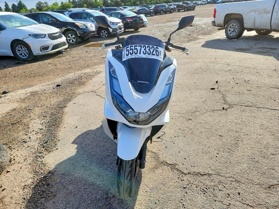 55573326 :رقم المزاد ، RLHKF4702NY100288 vin ، 2022 Honda Ww150 مزاد بيع