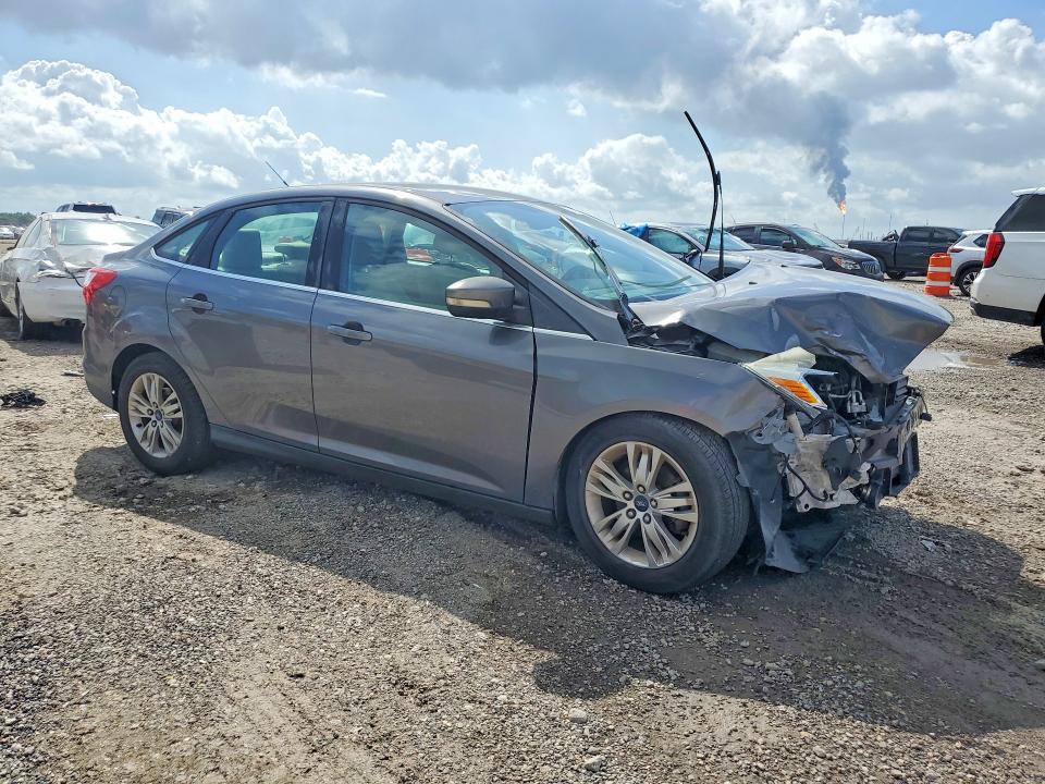 57018366 :رقم المزاد ، 1FAHP3H22CL360384 vin ، 2012 Ford Focus مزاد بيع