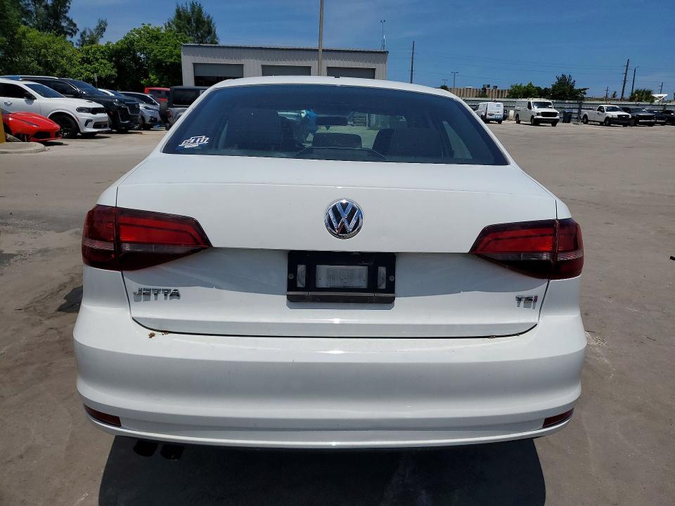 58848606 :رقم المزاد ، 3VW2B7AJ9HM322192 vin ، 2017 Volkswagen Jetta مزاد بيع