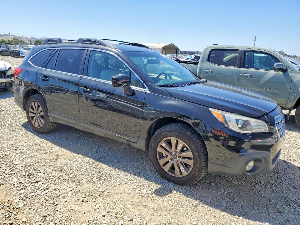 2015 Subaru Outback მანქანა იყიდება აუქციონზე, vin: 4S4BSACC8F3312892, აუქციონის ნომერი: 57198156