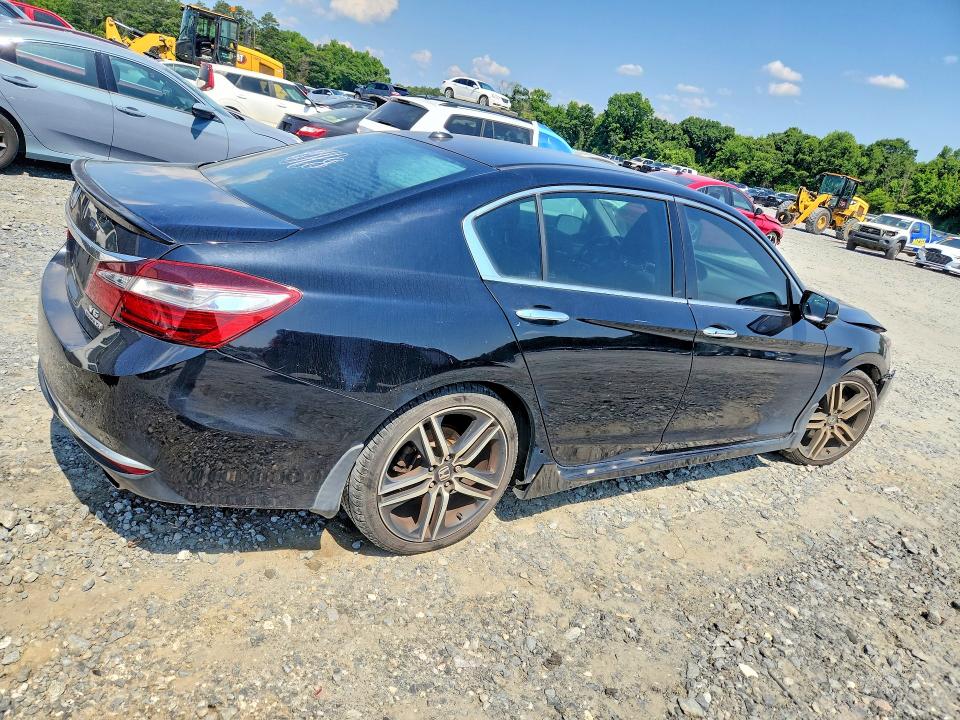 Продаж на аукціоні авто 2017 Honda Accord, vin: 1HGCR3F97HA023390, номер лоту: 56776376