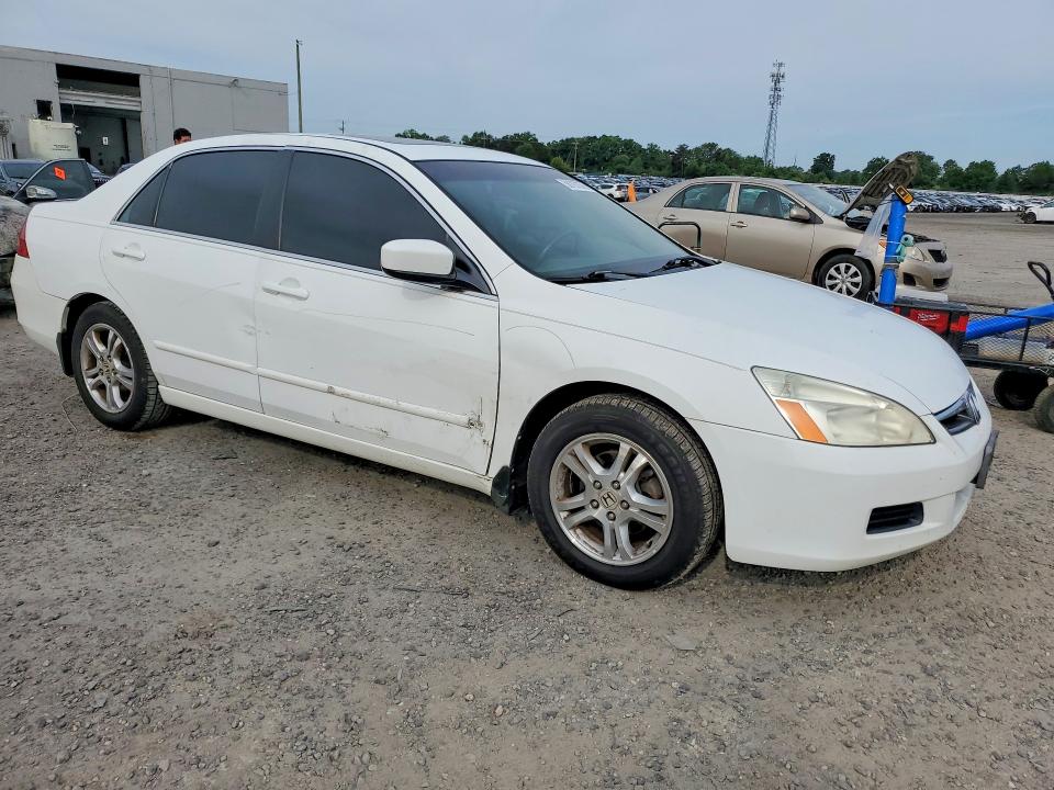 2007 Honda Accord მანქანა იყიდება აუქციონზე, vin: 1HGCM56847A098631, აუქციონის ნომერი: 58797076