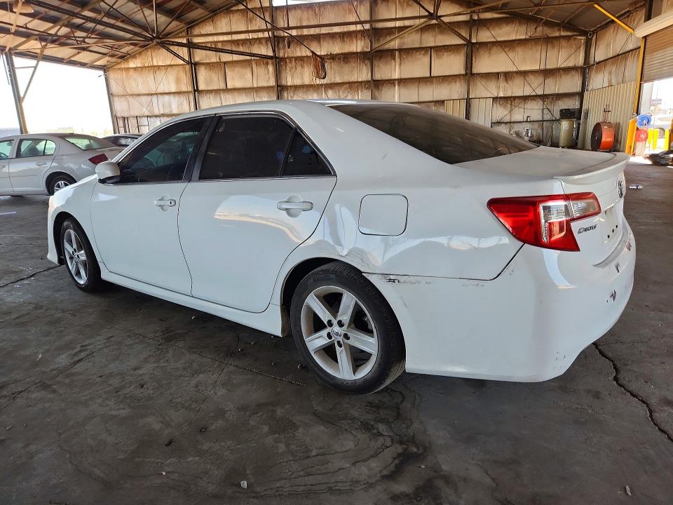 56707506 :رقم المزاد ، 4T1BF1FK5EU329701 vin ، 2014 Toyota Camry مزاد بيع