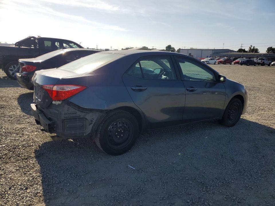 2017 Toyota Corolla მანქანა იყიდება აუქციონზე, vin: 2T1BURHE6HC937373, აუქციონის ნომერი: 55925506