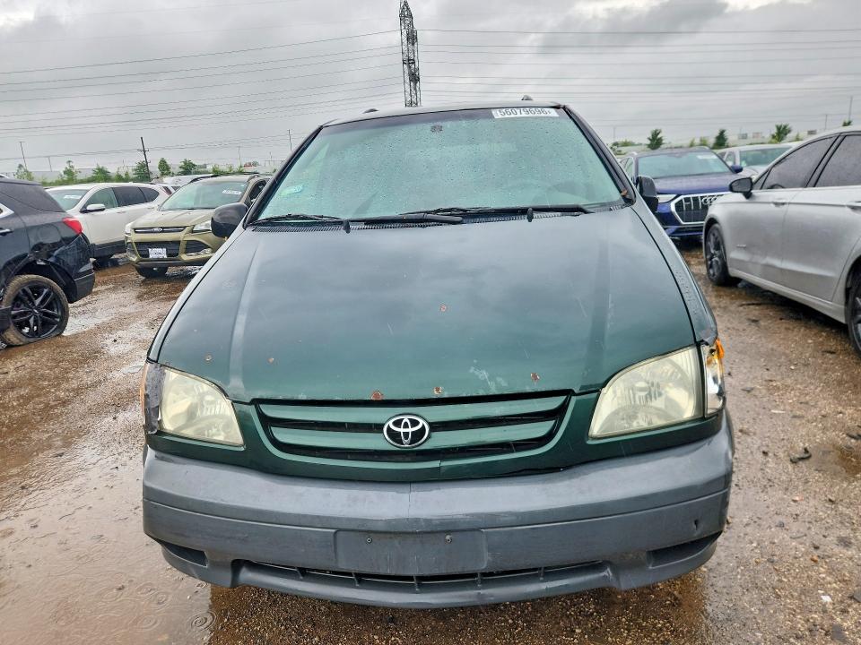 2001 Toyota Sienna მანქანა იყიდება აუქციონზე, vin: 4T3ZF13C21U412595, აუქციონის ნომერი: 56079696
