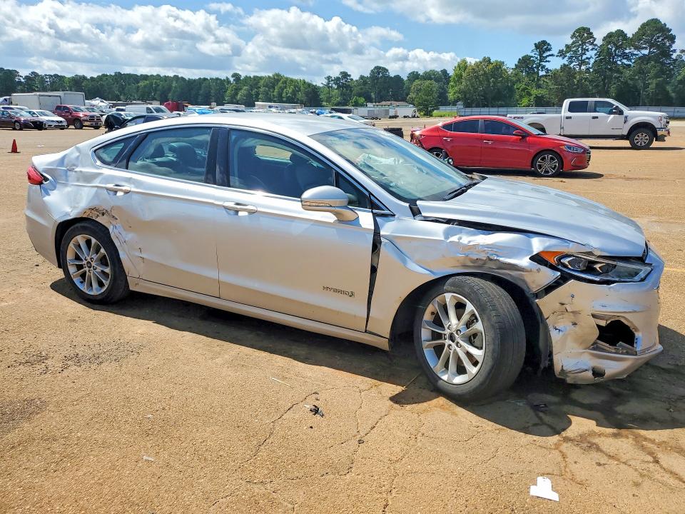 Продажа на аукционе авто 2019 Ford Fusion, vin: 3FA6P0MU0KR118125, номер лота: 57028456