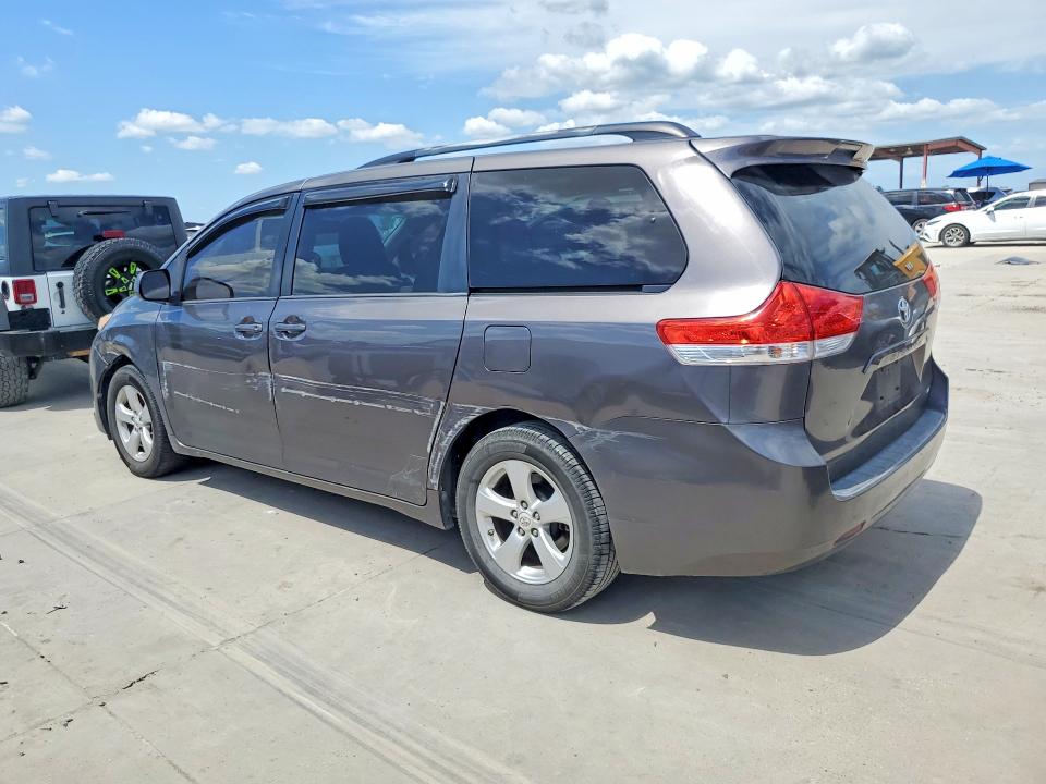 Aukcja sprzedaży 2012 Toyota Sienna, vin: 5TDKK3DC1CS216885, numer aukcji: 55548156