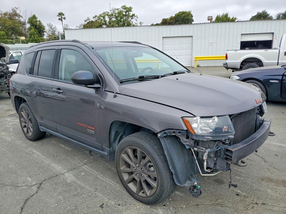 58608376 :رقم المزاد ، 1C4NJDBB6GD674892 vin ، 2016 Jeep Compass مزاد بيع