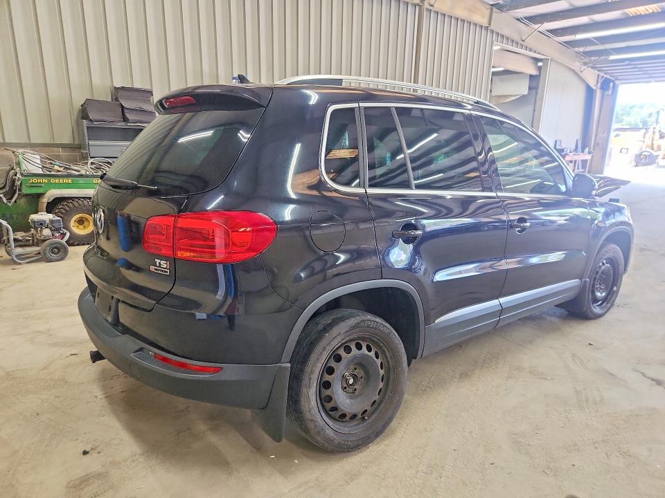 Продаж на аукціоні авто 2016 Volkswagen Tiguan, vin: WVGBV7AX1GW613990, номер лоту: 57532086