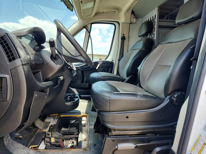 56623116 :رقم المزاد ، 3C6TRVAGXHE515903 vin ، 2017 Ram Promaster 1500 مزاد بيع