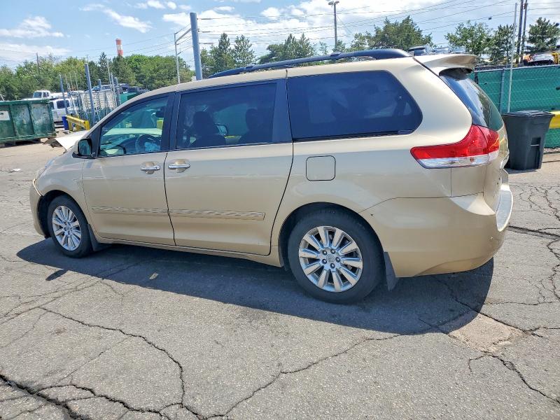 59311816 :رقم المزاد ، 5TDDK3DC9BS014965 vin ، 2011 Toyota Sienna مزاد بيع