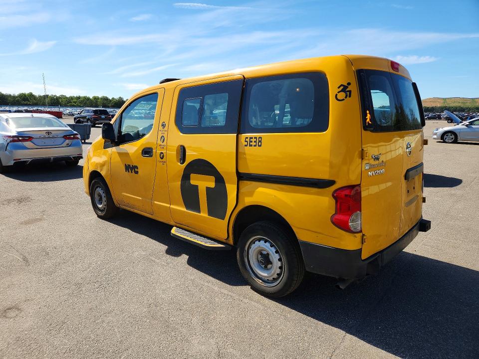 57364096 :رقم المزاد ، 3N8CM0JT3HK707743 vin ، 2017 Nissan Nv200 مزاد بيع
