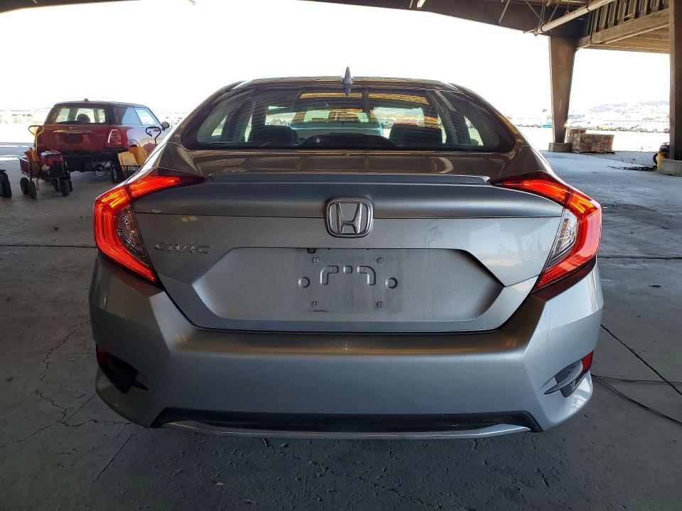 58718406 :رقم المزاد ، 19XFC1F32KE212093 vin ، 2019 Honda Civic مزاد بيع