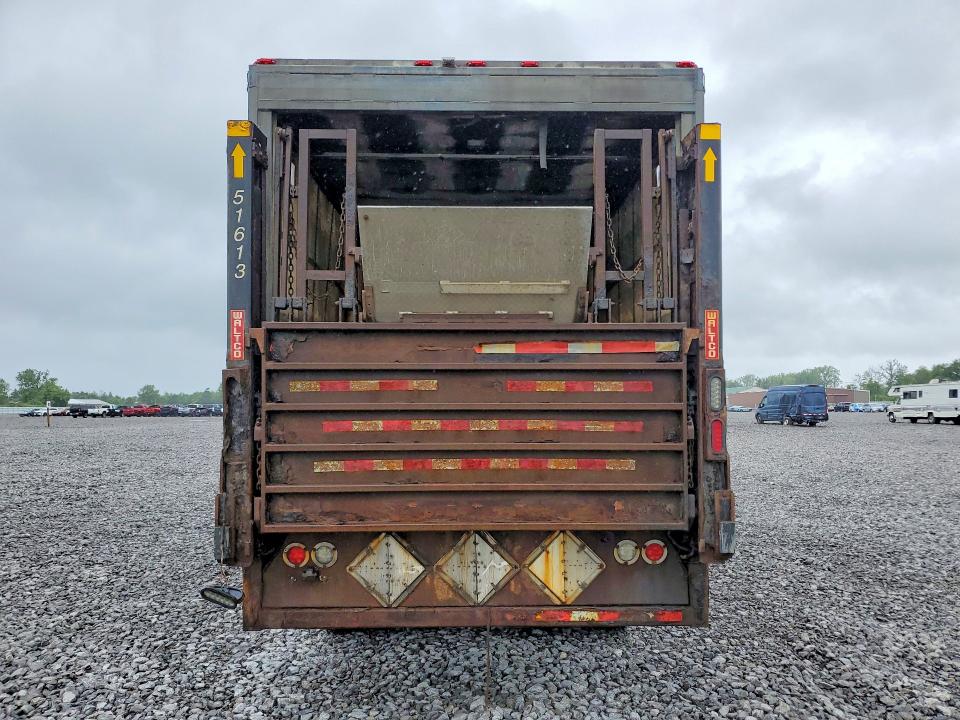 Продаж на аукціоні авто 2016 Freightliner M2, vin: 1FVHCYCYXGHHB4484, номер лоту: 57954186