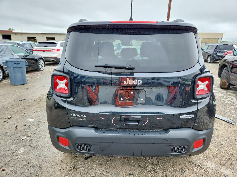 2018 Jeep Renegade მანქანა იყიდება აუქციონზე, vin: ZACCJBBB1JPH77710, აუქციონის ნომერი: 57817396