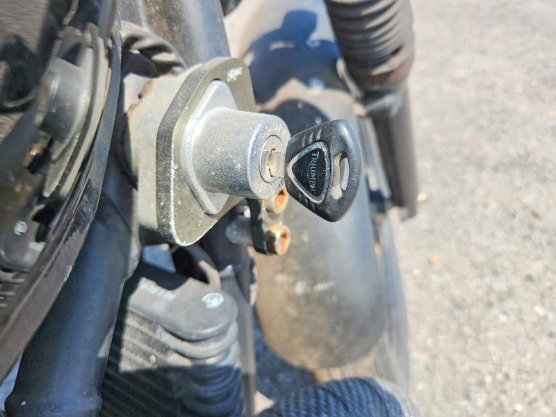 2014 Triumph Motorcycle Bonneville მანქანა იყიდება აუქციონზე, vin: SMT910K10ET624852, აუქციონის ნომერი: 59105486