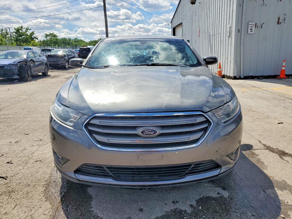57546456 :رقم المزاد ، 1FAHP2E80EG158142 vin ، 2014 Ford Taurus مزاد بيع