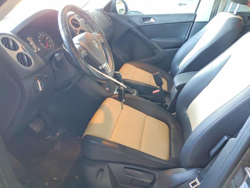 2016 Volkswagen Tiguan მანქანა იყიდება აუქციონზე, vin: WVGAV7AX1GW603004, აუქციონის ნომერი: 58148916