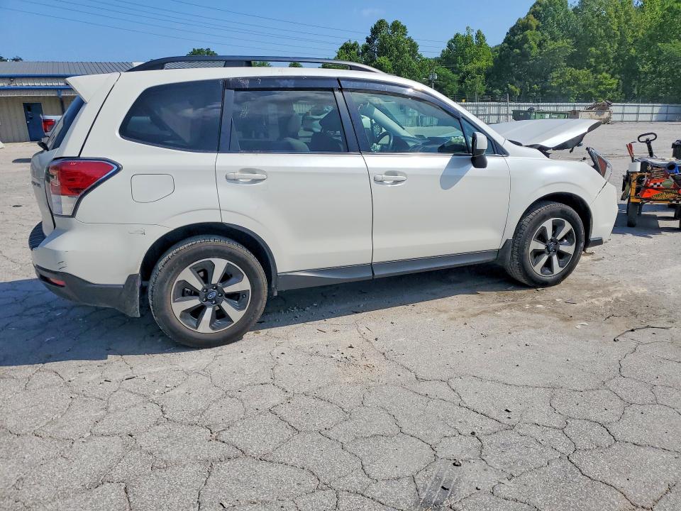 2018 Subaru Forester მანქანა იყიდება აუქციონზე, vin: JF2SJAGC2JH582053, აუქციონის ნომერი: 59536996