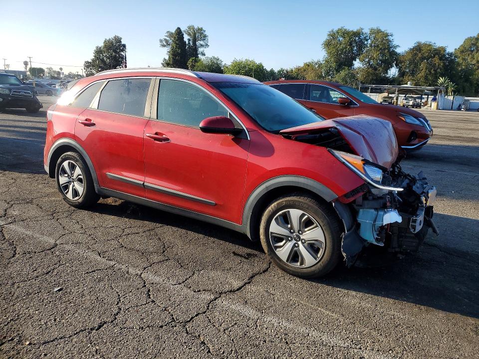 2019 Kia Niro მანქანა იყიდება აუქციონზე, vin: KNDCB3LC3K5322099, აუქციონის ნომერი: 57267326