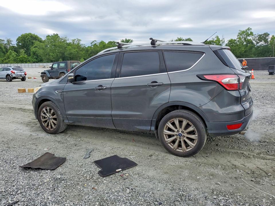 2017 Ford Escape მანქანა იყიდება აუქციონზე, vin: 1FMCU0J92HUE42776, აუქციონის ნომერი: 55996076