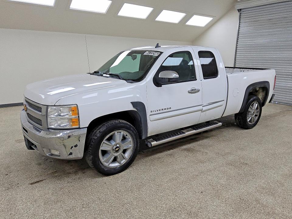 Продаж на аукціоні авто 2013 Chevrolet Silverado, vin: 1GCRKSE70DZ389856, номер лоту: 54723246