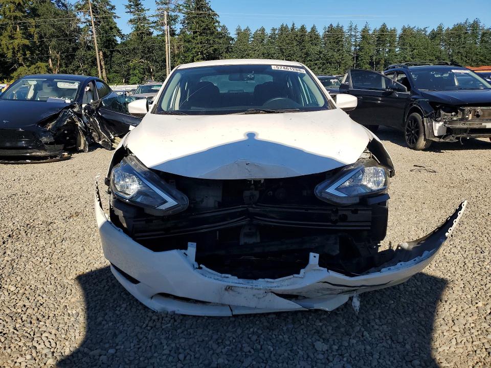 Продажа на аукционе авто 2017 Nissan Sentra, vin: 3N1AB7AP3HY247701, номер лота: 57461286