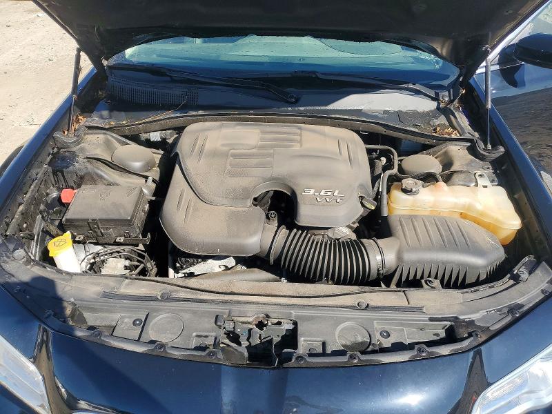 Auction sale of the 2019 Chrysler 300, vin: 2C3CCARG0KH517571, lot number: 55359706