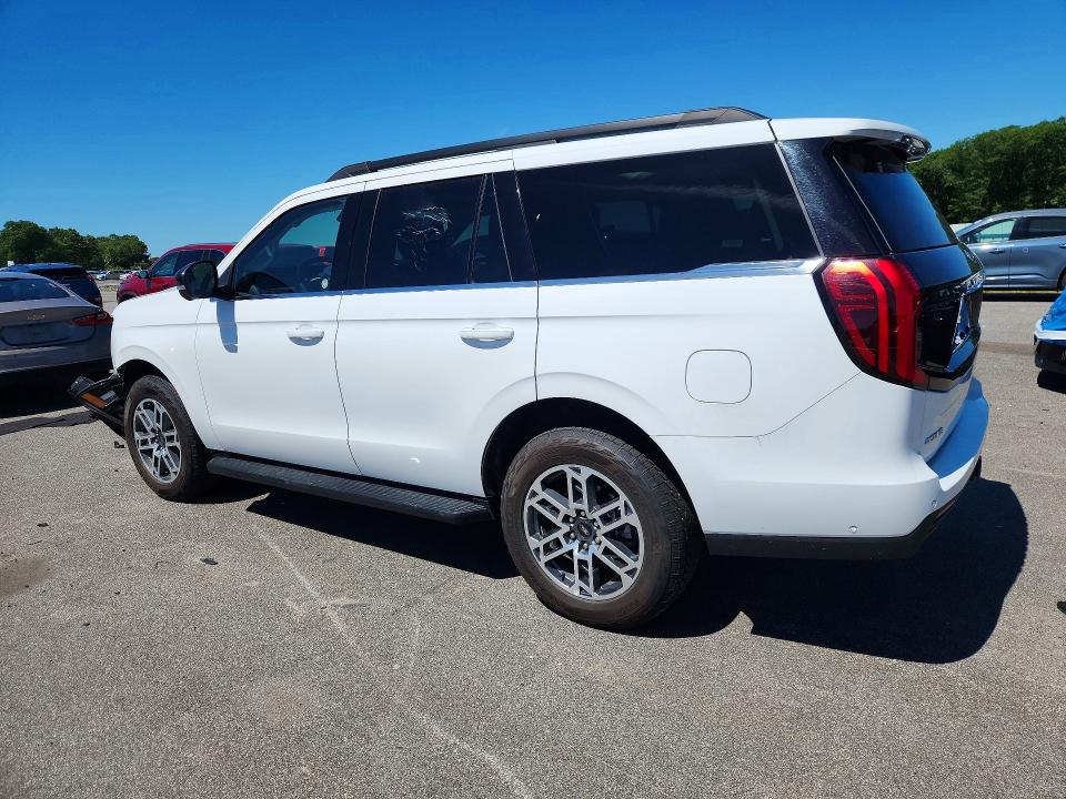 2025 Ford Expedition მანქანა იყიდება აუქციონზე, vin: 1FMJU1J89SEA44177, აუქციონის ნომერი: 56235146