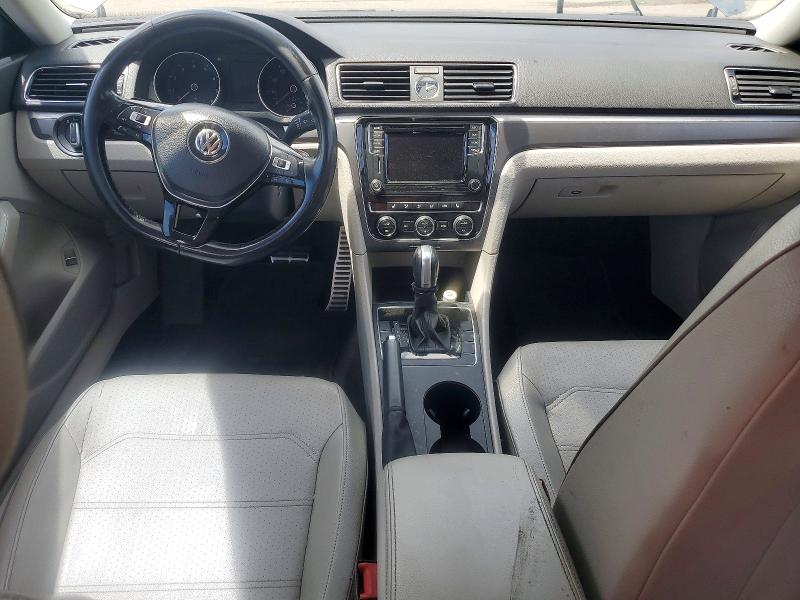 2017 Volkswagen Passat მანქანა იყიდება აუქციონზე, vin: 1VWDT7A39HC083669, აუქციონის ნომერი: 55815316