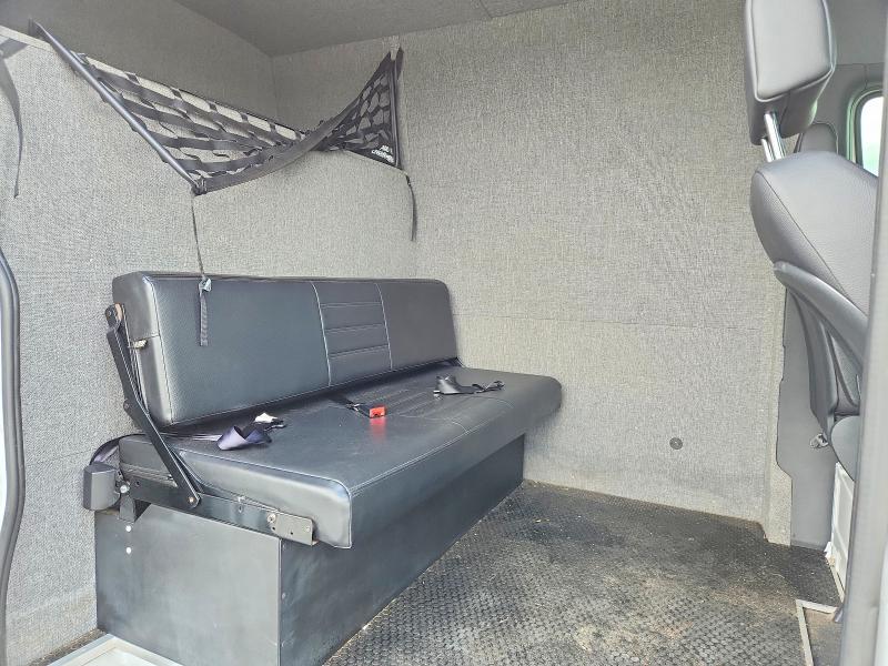 54293316 :رقم المزاد ، W1Y4DBHY6MT049487 vin ، 2021 Mercedes Benz Sprinter مزاد بيع