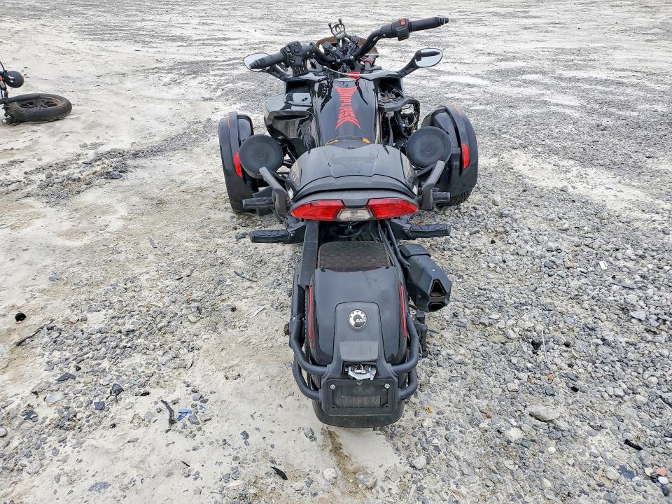 2022 Can-am Spyder Roadster მანქანა იყიდება აუქციონზე, vin: 2BXRDDD22NV000505, აუქციონის ნომერი: 58196486