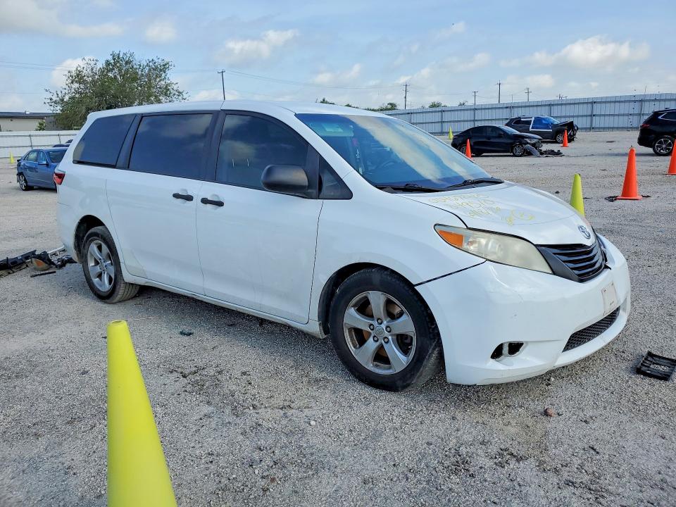 Продажа на аукционе авто 2017 Toyota Sienna, vin: 5TDZZ3DC9HS849510, номер лота: 58591386