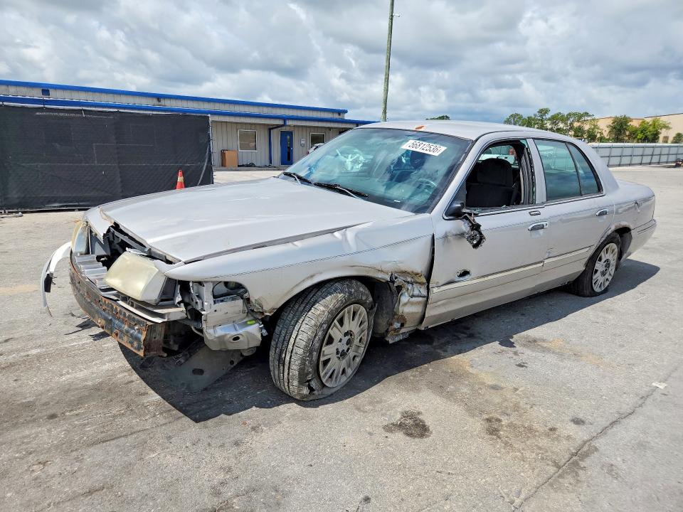 Продажа на аукционе авто 2004 Mercury Grand Marquis, vin: 2MEFM74W74X668924, номер лота: 56812536