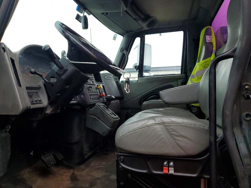 Продажа на аукционе авто 2004 International 4000, vin: 1HTMKAAN04H656866, номер лота: 56392776