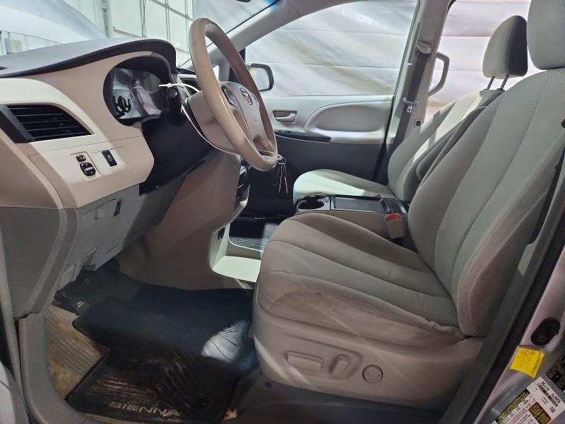 2011 Toyota Sienna მანქანა იყიდება აუქციონზე, vin: 5TDJK3DC4BS025326, აუქციონის ნომერი: 58432756