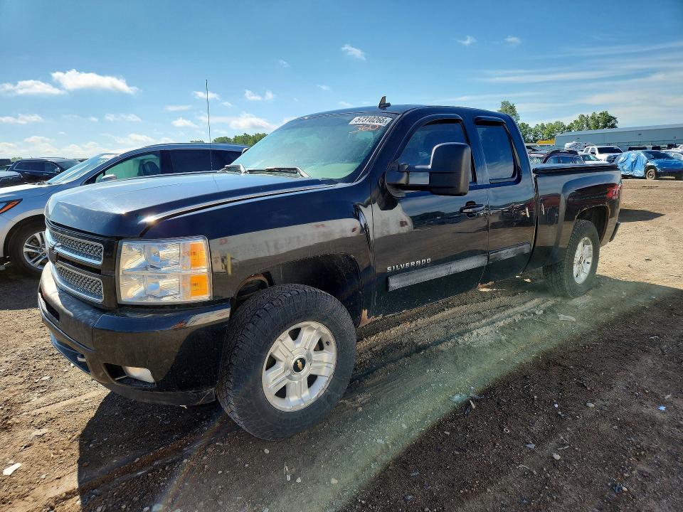 Продаж на аукціоні авто 2013 Chevrolet Silverado, vin: 1GCRKSE76DZ113360, номер лоту: 57310266