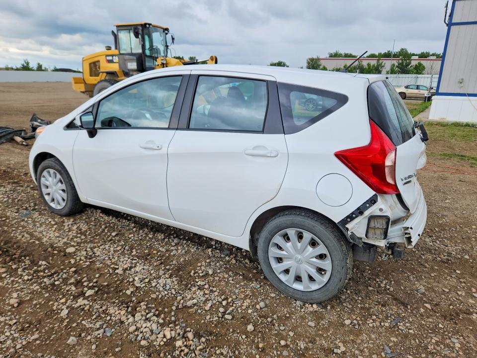 57246126 :رقم المزاد ، 3N1CE2CP5FL404932 vin ، 2015 Nissan Versa Note مزاد بيع