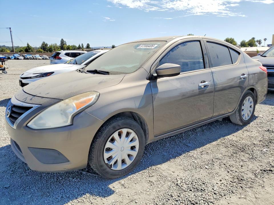 57366406 :رقم المزاد ، 3N1CN7AP3GL875396 vin ، 2016 Nissan Versa مزاد بيع
