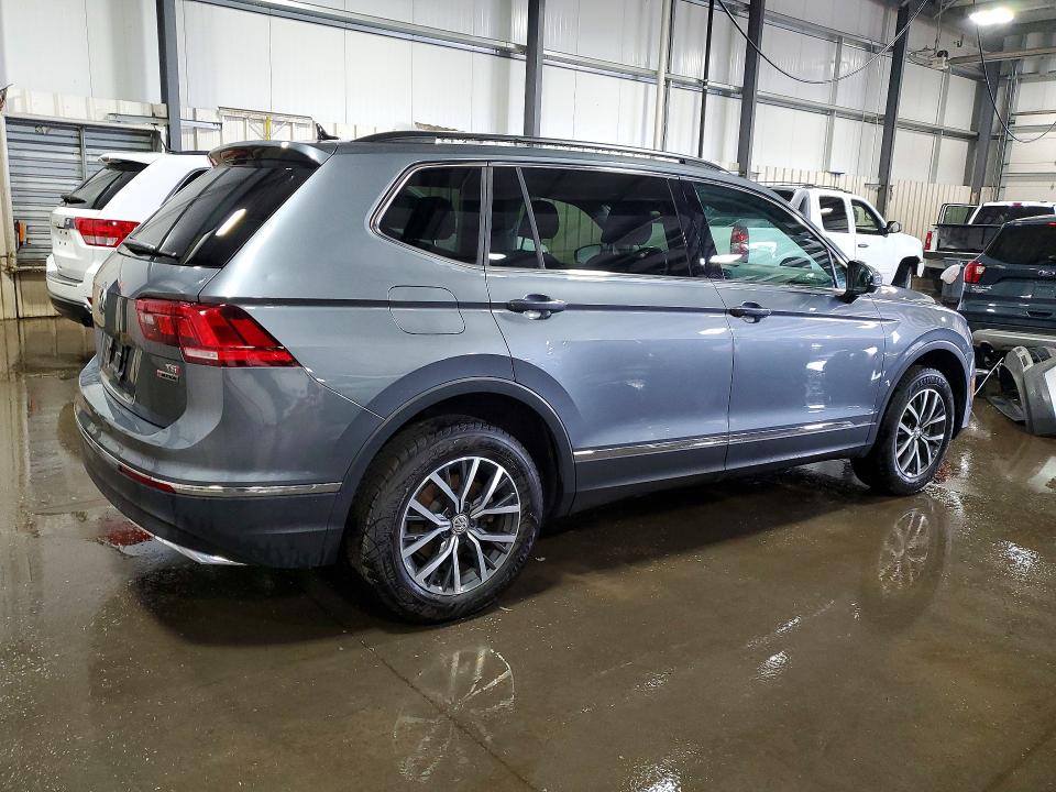 Продаж на аукціоні авто 2018 Volkswagen Tiguan, vin: 3VV2B7AX0JM220939, номер лоту: 56042896