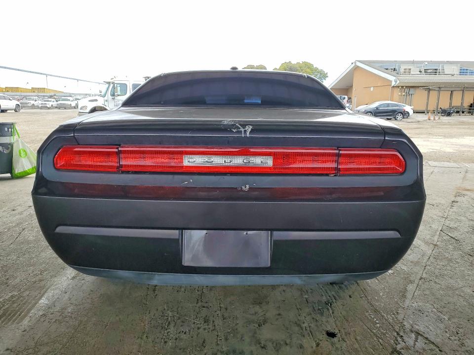 Продажа на аукционе авто 2010 Dodge Challenger, vin: 2B3CJ4DV4AH240710, номер лота: 58399976