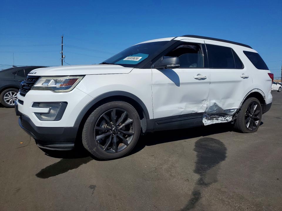 56889656 :رقم المزاد ، 1FM5K7D89HGC47797 vin ، 2017 Ford Explorer مزاد بيع