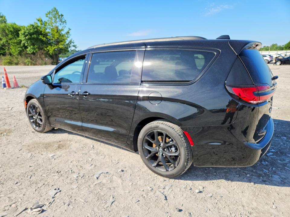 2026 Chrysler Pacifica მანქანა იყიდება აუქციონზე, vin: 2C4RC1BG3TR227322, აუქციონის ნომერი: 55224136