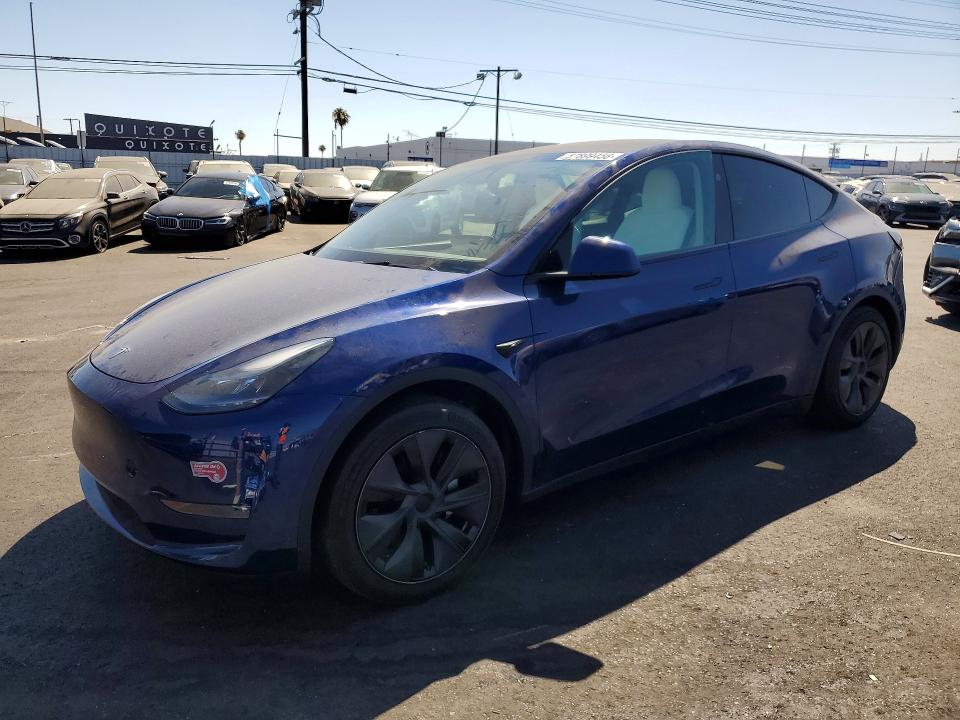 2024 Tesla Model Y მანქანა იყიდება აუქციონზე, vin: 7SAYGAEE7RF184296, აუქციონის ნომერი: 57899456