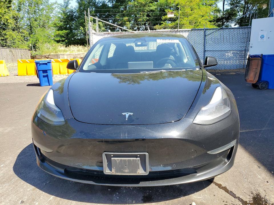 2022 Tesla Model 3 მანქანა იყიდება აუქციონზე, vin: 5YJ3E1EA6NF371212, აუქციონის ნომერი: 58440426
