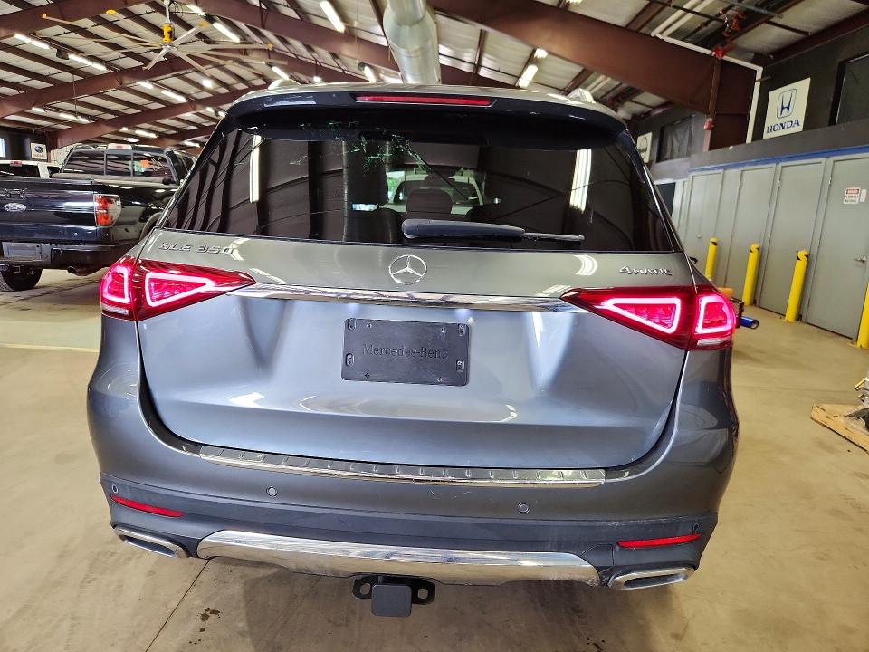 Продажа на аукционе авто 2020 Mercedes-benz Gle, vin: 4JGFB4KB6LA087455, номер лота: 59058406