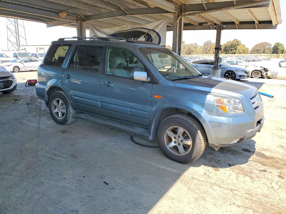 57268136 :رقم المزاد ، 5FNYF18788B034760 vin ، 2008 Honda Pilot مزاد بيع