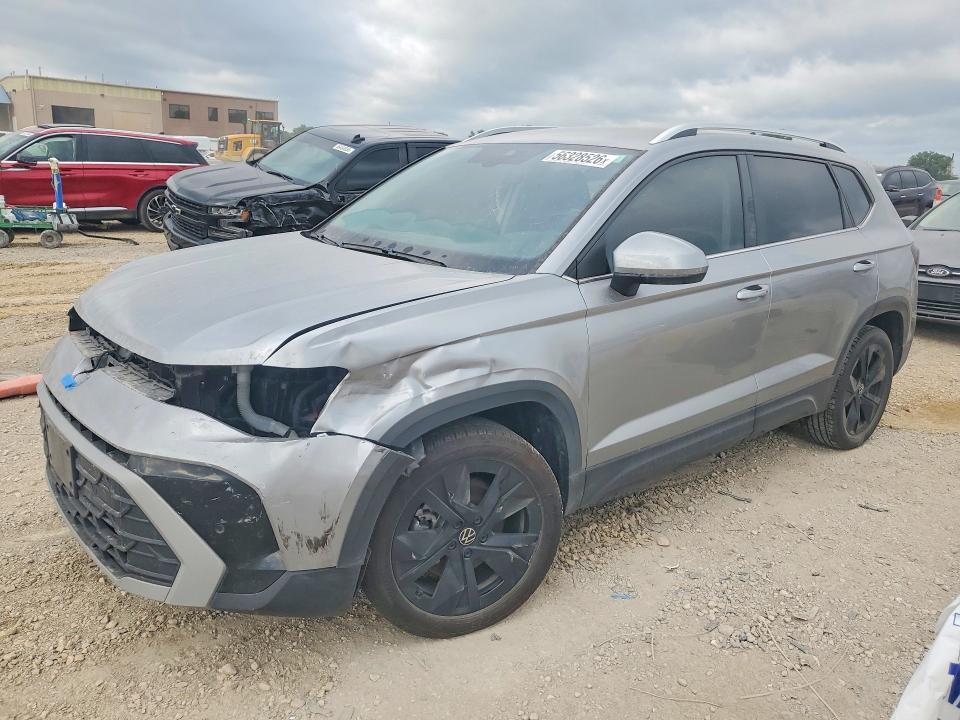 56328526 :رقم المزاد ، 3VVSC7B25SM004005 vin ، 2025 Volkswagen Taos مزاد بيع