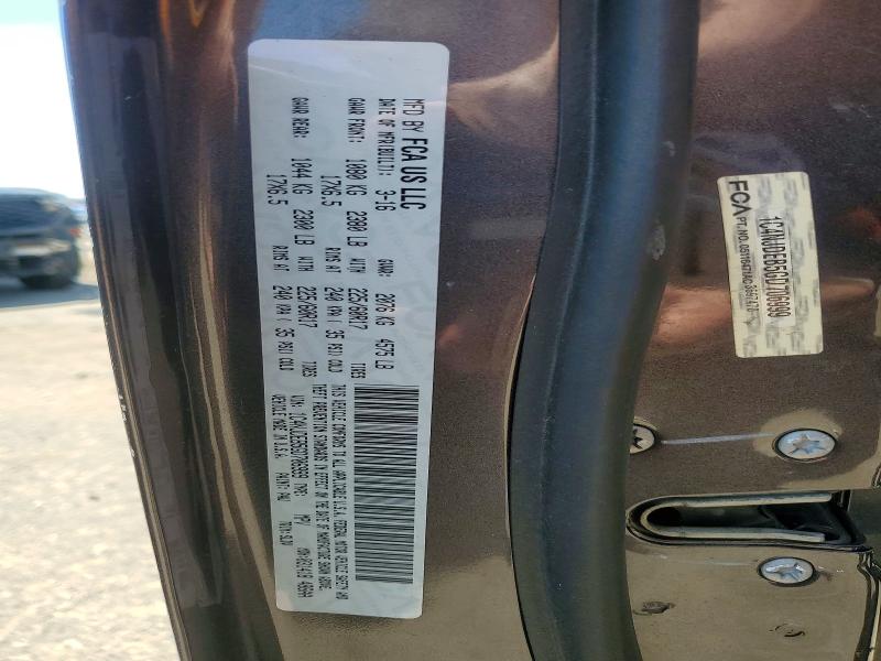 56138866 :رقم المزاد ، 1C4NJDEB5GD706999 vin ، 2016 Jeep Compass مزاد بيع